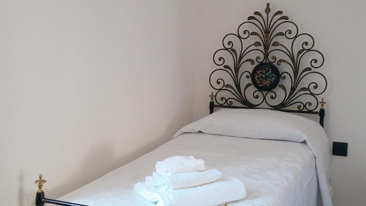 Casa Vacanze Zarinu Orgosolo Luaran gambar