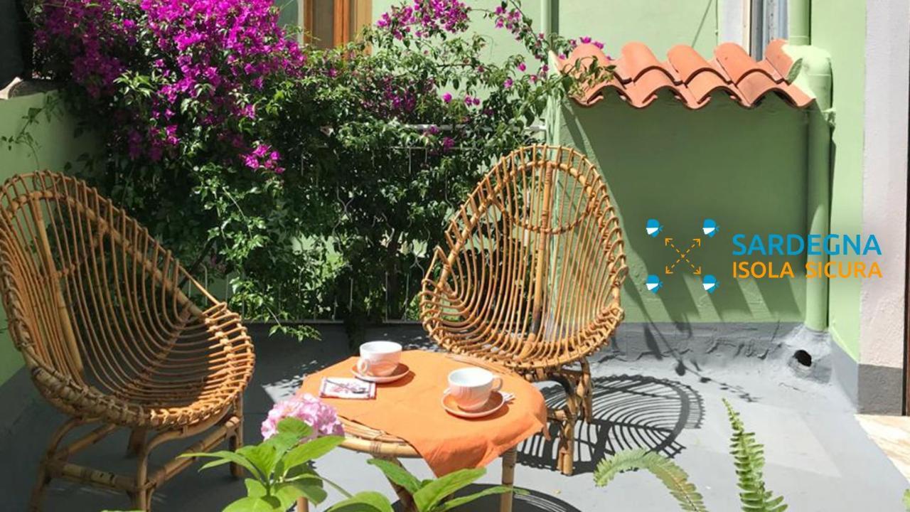 Casa Vacanze Zarinu Orgosolo Luaran gambar