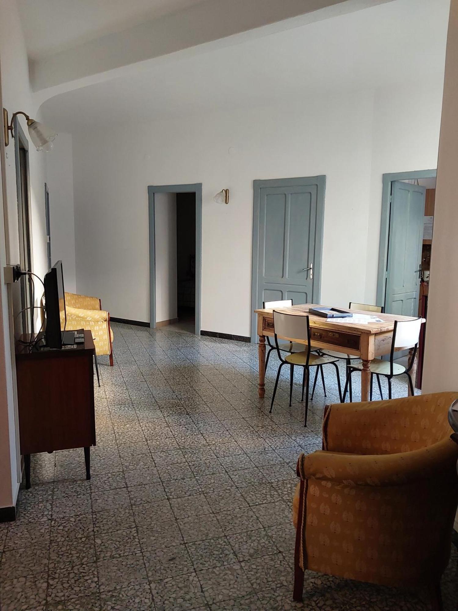 Casa Vacanze Zarinu Orgosolo Luaran gambar