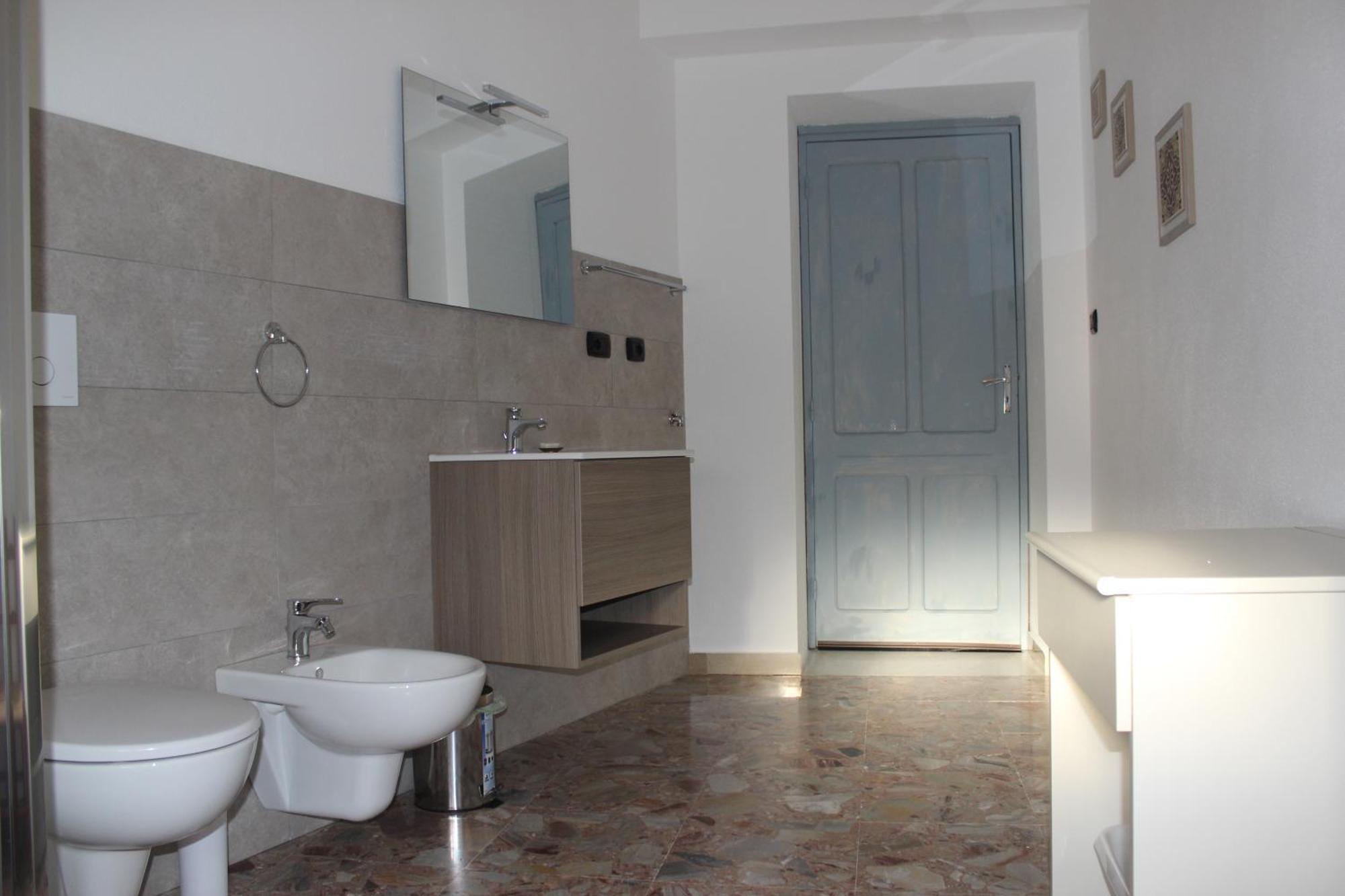 Casa Vacanze Zarinu Orgosolo Luaran gambar